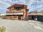 Appartamento in vendita di 192 m² in Via Rosate, 2