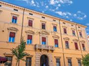 Appartamento in vendita di 193 m² in Piazza San Martino