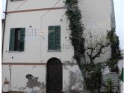 Appartamento in vendita di 193 m² in Via del Castello