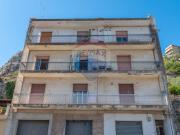 Appartamento in vendita di 194 m² in Via Fontana, 350