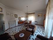 Appartamento in vendita di 194 m² in Via Fratelli Ceci