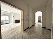 Appartamento in vendita di 194 m² in Via Ugo de Carolis