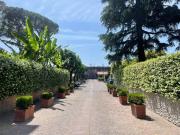 Appartamento in vendita di 195 m² in Via Aurelia Antica