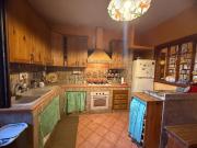 Appartamento in vendita di 195 m² in Via Santa Lucia