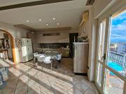 Appartamento in vendita di 195 m² in Viale degli Aranci