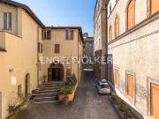 Appartamento in vendita di 195 m² in Vicolo degli Ariosti, 3