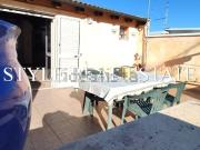 Appartamento in vendita di 195 m² in Vicolo del Mirto, 25