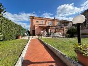 Appartamento in vendita di 197 m² in Via Amaseno, 25