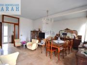 Appartamento in vendita di 200 m² in Via Antonio Fratti, 900