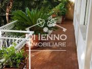 Appartamento in vendita di 200 m² in Via Cassia