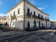 Appartamento in vendita di 200 m² in Via Crispi