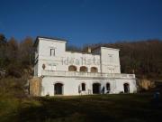 Appartamento in vendita di 200 m² in Via Foresta