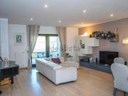 Appartamento in vendita di 200 m² in Via Francesco...