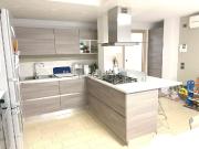 Appartamento in vendita di 200 m² in Via Giovanni Munari, 11