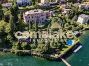 Appartamento in vendita di 200 m² in Via Regina