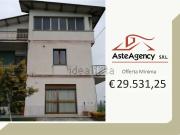 Appartamento in vendita di 201 m² in Contrada Tenna, 49