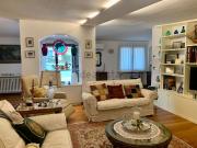 Appartamento in vendita di 201 m² in Via Mestrina
