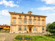 Appartamento in vendita di 202 m² in Via Del Valentino, 43