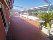 Appartamento in vendita di 202 m² in Via Lodovico Agostini