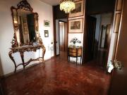 Appartamento in vendita di 203 m² in Via Campofiore, 57