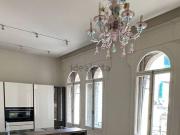 Appartamento in vendita di 205 m² in Via Portici Lunghi