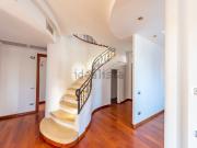 Appartamento in vendita di 208 m² in Via Roma
