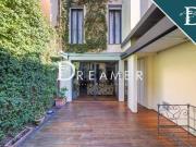 Appartamento in vendita di 210 m² in Borgo San Frediano, 64