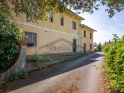 Appartamento in vendita di 210 m² in Località le Murella, 4