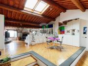 Appartamento in vendita di 210 m² in Piazza del Tribunale