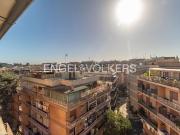 Appartamento in vendita di 210 m² in Via Baldo degli Ubaldi