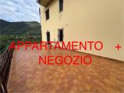 Appartamento in vendita di 210 m² in Via Garibaldi