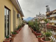 Appartamento in vendita di 210 m² in Via Giovanni Bonanno