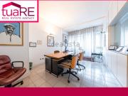 Appartamento in vendita di 210 m² in Via Gregorio VII