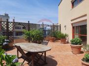 Appartamento in vendita di 210 m² in Viale degli Aranci, 30