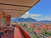 Appartamento in vendita di 215 m² in Via Antonio Rosmini Appartamento in vendita di 215 m² in Via Antonio Rosmini