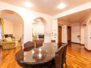 Appartamento in vendita di 215 m² in Via Ausonio