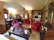 Appartamento in vendita di 215 m² in Via Fedele Lampertico