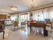 Appartamento in vendita di 215 m² in Via Nomentana