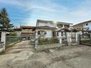 Appartamento in vendita di 216 m² in Via B. Rosaz, 16 Appartamento in vendita di 216 m² in Via B. Rosaz, 16