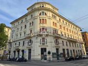 Appartamento in vendita di 220 m² in Via Antonio...