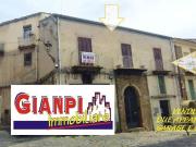 Appartamento in vendita di 220 m² in Via Camillo Benso...