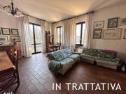 Appartamento in vendita di 220 m² in Via Cremona