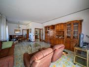 Appartamento in vendita di 220 m² in Via del Cesto