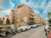 Appartamento in vendita di 220 m² in Via Genserico...