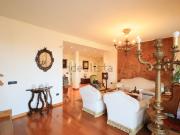 Appartamento in vendita di 220 m² in Via Gian Maria Barbieri