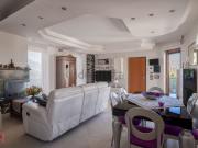 Appartamento in vendita di 220 m² in Via Gioacchino Arnone