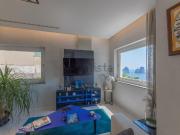 Appartamento in vendita di 220 m² in Via Marina Piccola, 45