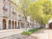 Appartamento in vendita di 220 m² in Via Paolo Sacchi