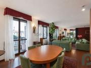 Appartamento in vendita di 220 m² in Viale Beatrice...