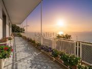 Appartamento in vendita di 221 m² in Via Orazio, 43